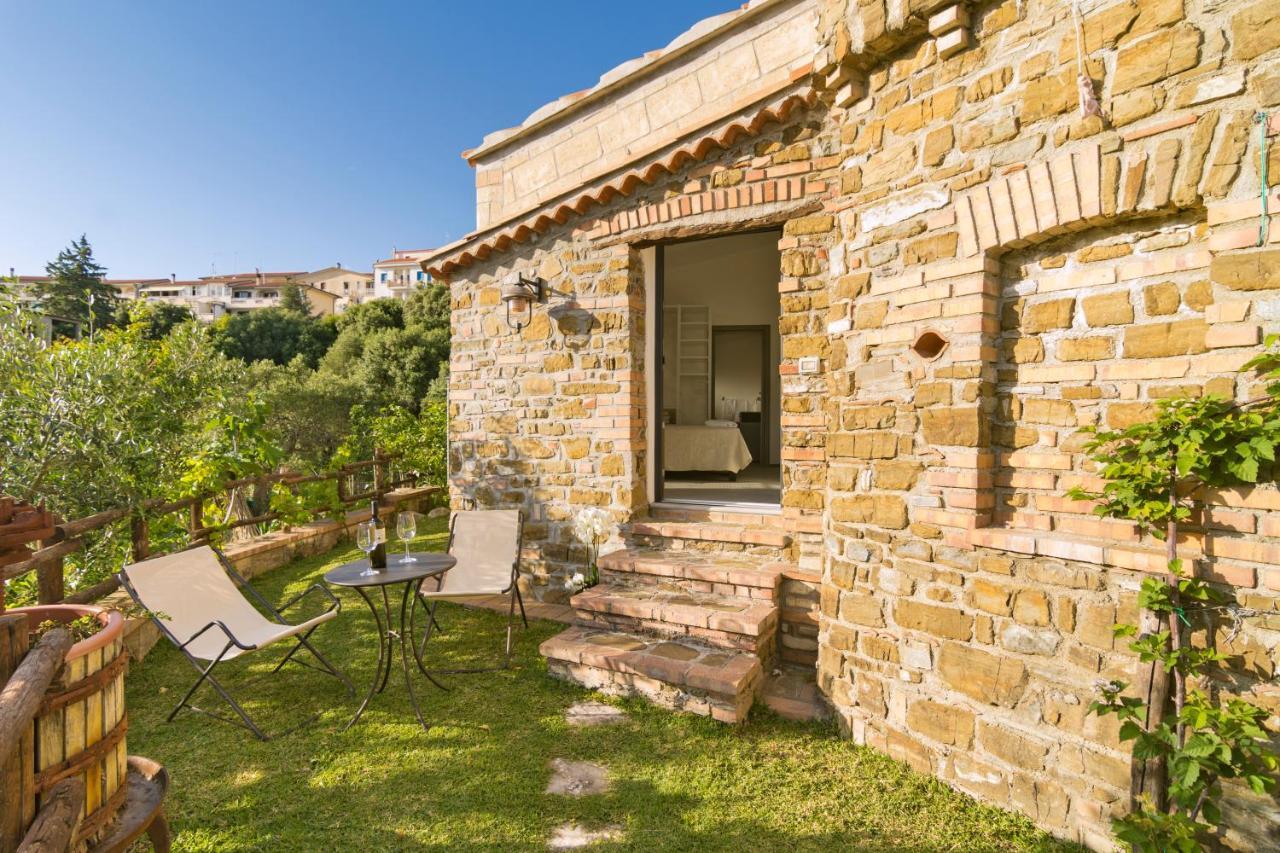 Locanda Le Tre Sorelle Casal Velino Exteriör bild