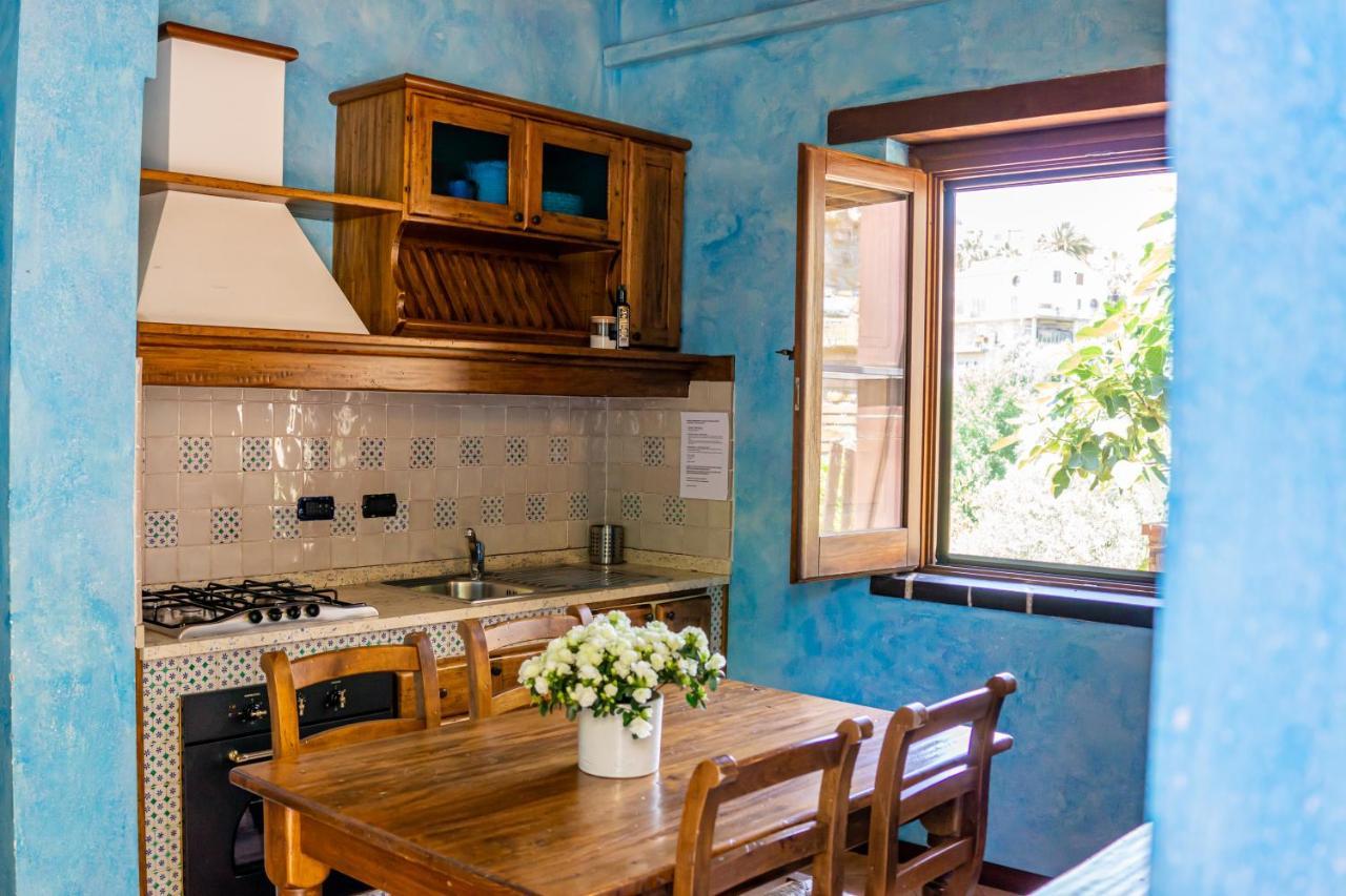 Locanda Le Tre Sorelle Casal Velino Exteriör bild