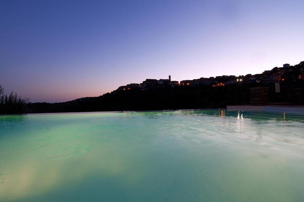 Locanda Le Tre Sorelle Casal Velino Rum bild
